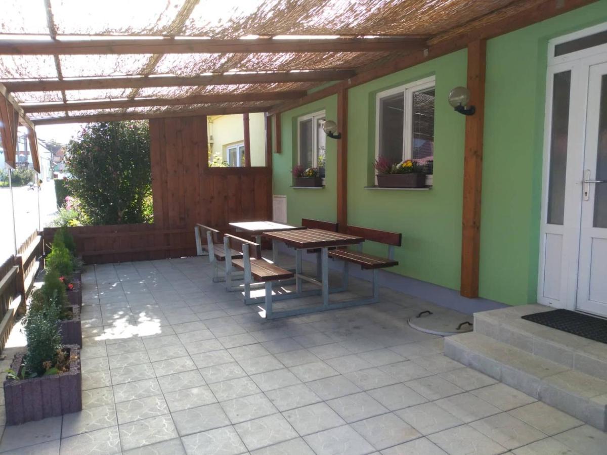 Apartmán U Sudu Kobylí Exterior foto